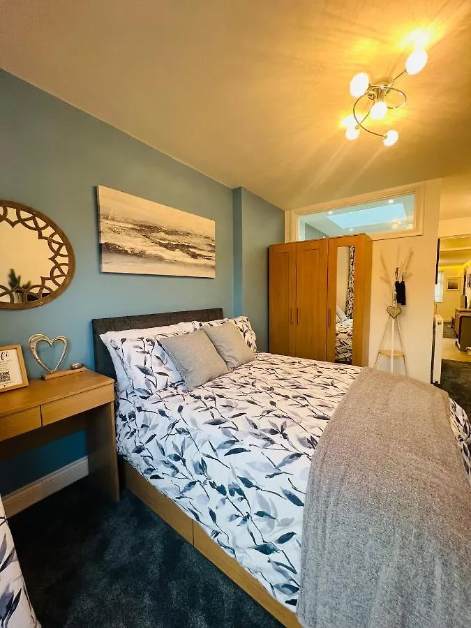 The Annex Apartment Southend-on-Sea 0*,  United Kingdom